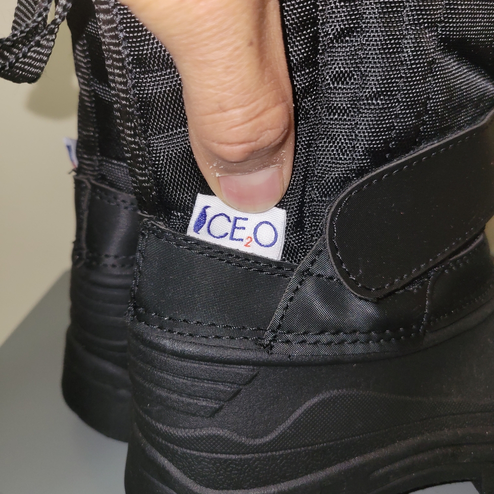 Ice Black Winter Boots - Picture 4 of 4